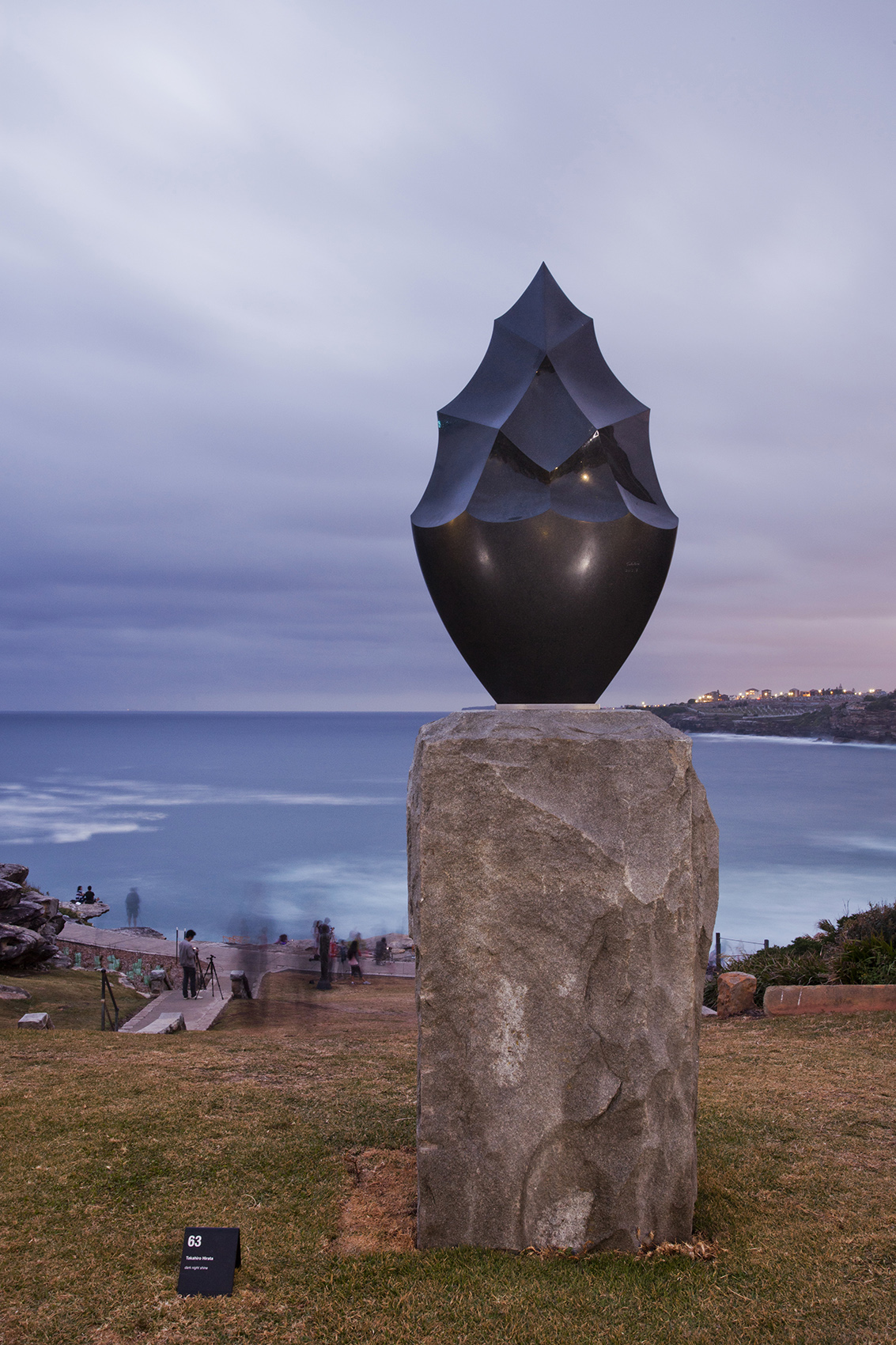 dark night shine: - Sculpture by the Sea