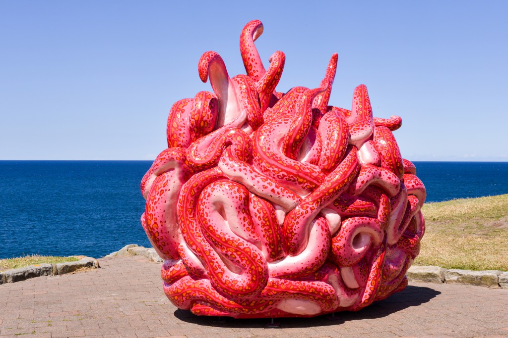 Margarita Sampson, Dearest, Sculpture by the Sea, Bondi 2016. Photo Clyde Yee